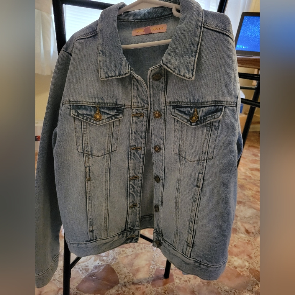 Girl's Jean jacket size xl(14)